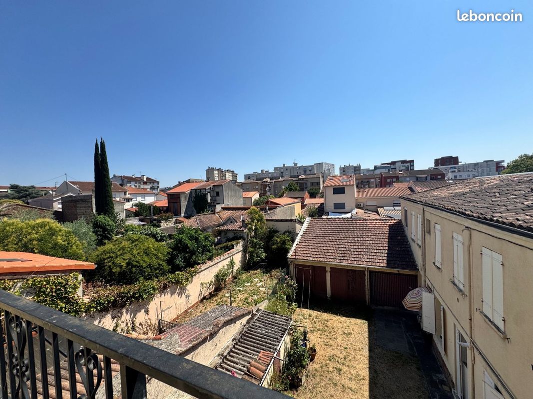 Appartement 5 pièces 94 m² · à Toulouse · 94 m² · 990 €