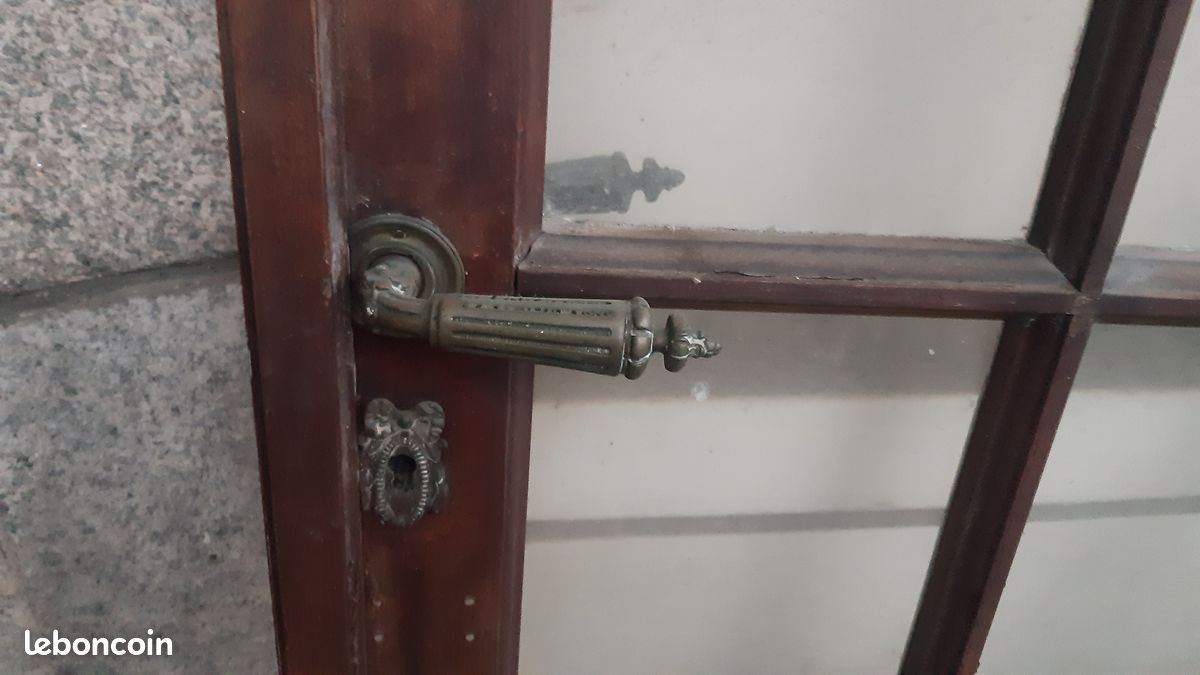 Porte fenêtres anciennes (image 2)