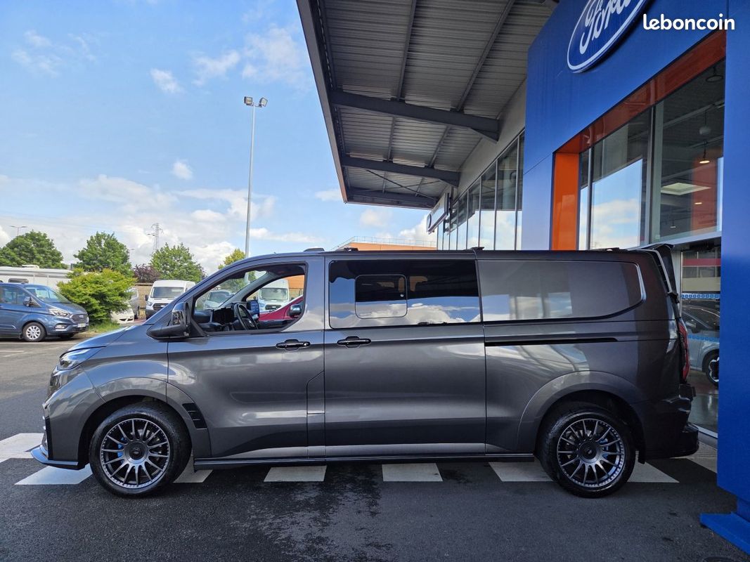 Ford Transit Custom (2) 320 L2H1 2.0 EcoBlue 170 MS-RT CA AUTO (image 3)