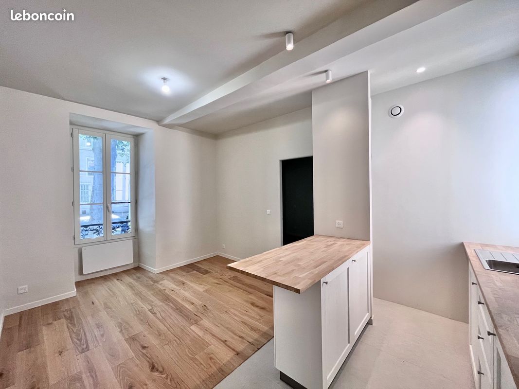 Appartement 2 pièces 27 m² · à Aix-en-Provence · 27 m² · 225 000 €