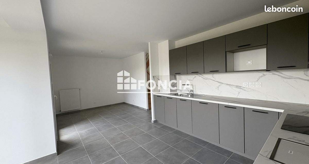 Maison 5 pièces 97 m² · à Valserhône · 97 m² · 1 800 €/mois