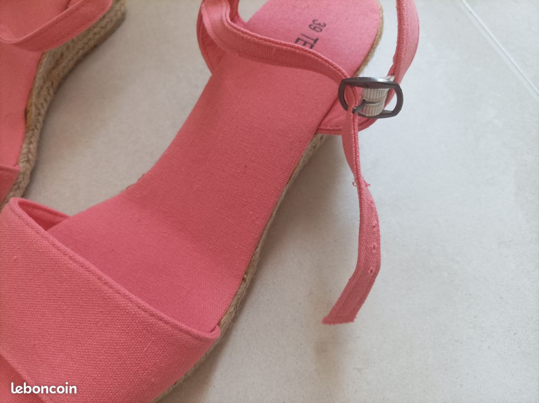 Chaussures espadrilles corail neuves (image 8)
