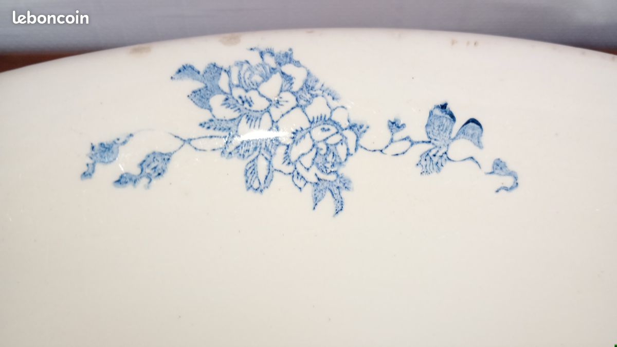 Plat faience (image 1)