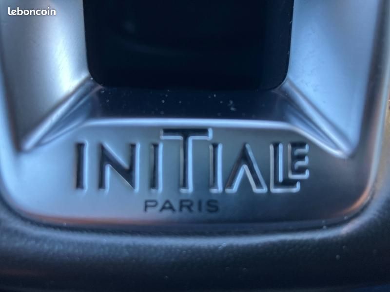 Renault Clio 1.6 E-Tech 140ch Initiale Paris -21 (image 24)