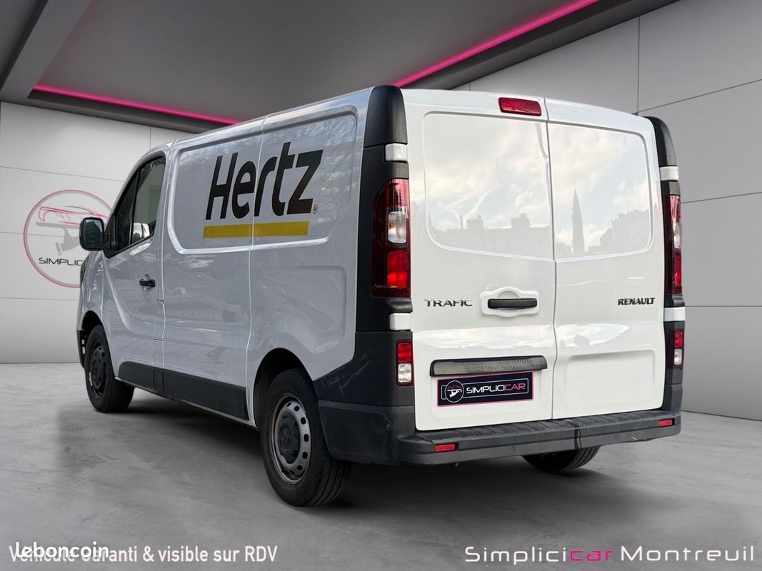 RENAULT TRAFIC III (2) FOURGON L1H1 2.8T 2.0 dCi 110 tva gps clim garantie 12 mois (image 3)
