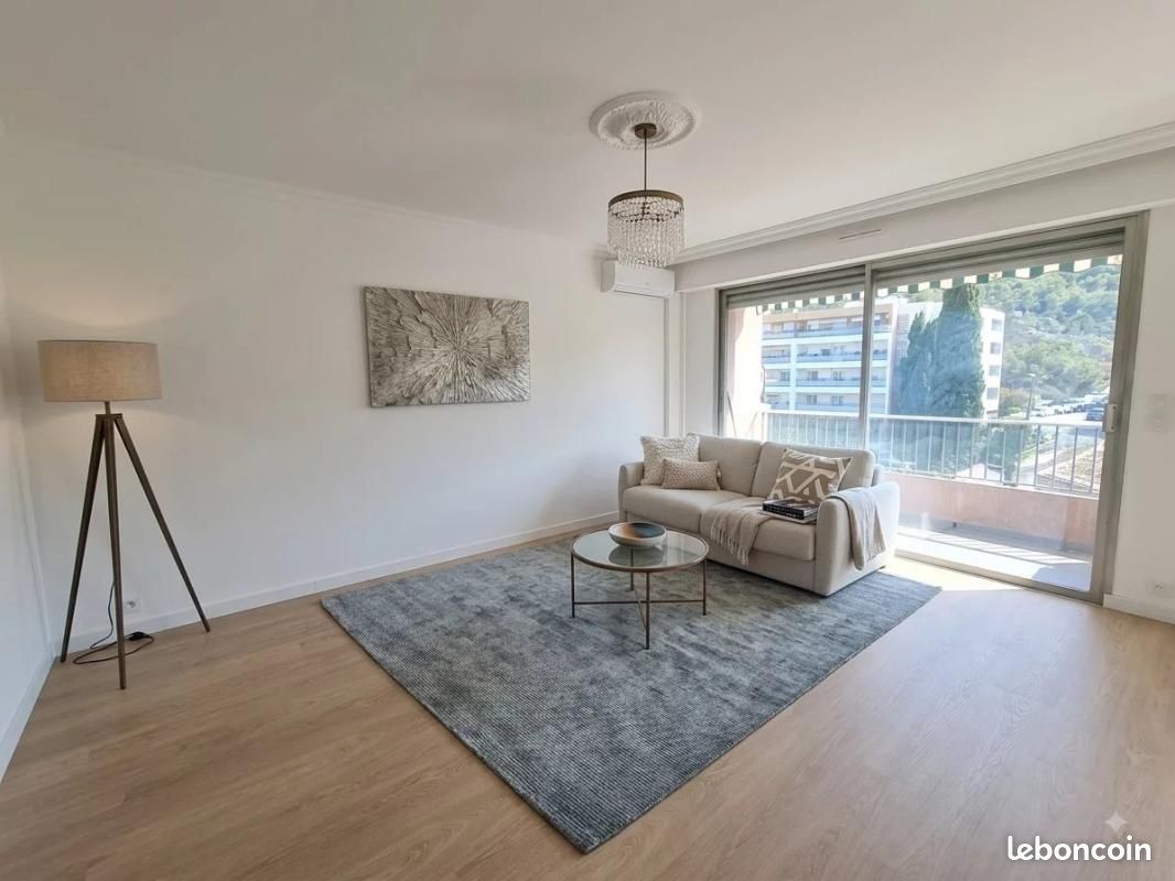 Appartement 1 pièce 31 m² · à Vallauris · 31 m² · 152 000 €