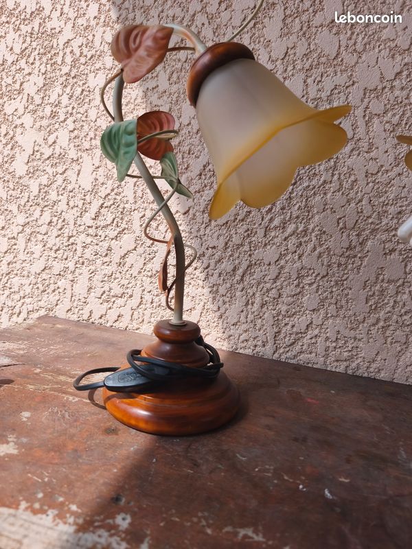 Lampe de chevet (image 1)