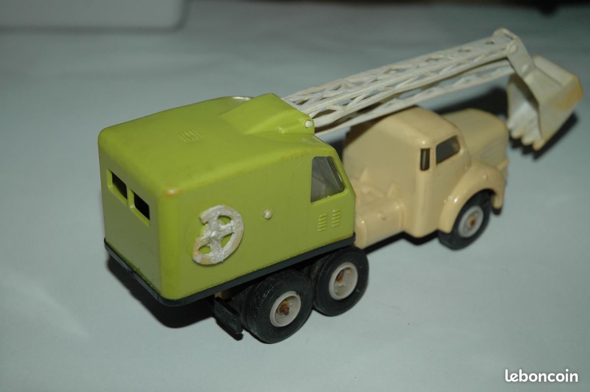 Tracteur Berliet TBO 15 - Transporteur De Charbon - NOREV 1/43 (occasion)