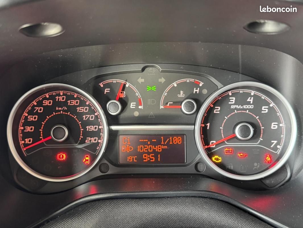 Fiat Doblo 1.6L Multijet 105 ch EcoJet Euro6d-t Business (image 16)