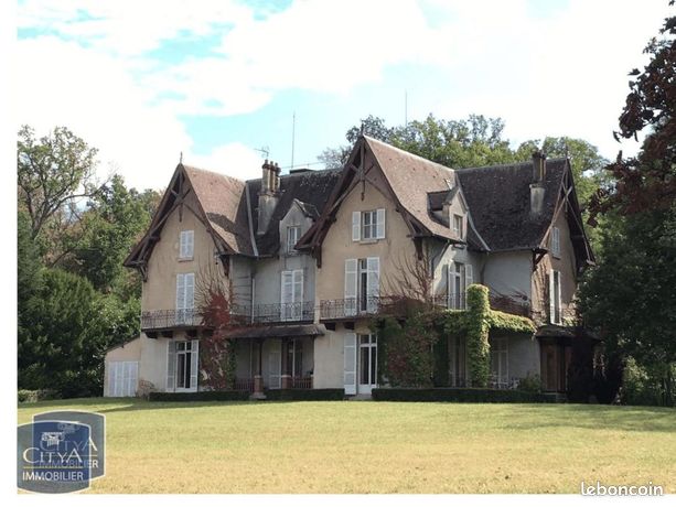 Maison 15 pièces 416 m²