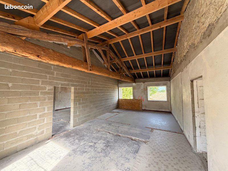 Maison 3 pièces 70 m² · à Saint-Loubès · 70 m² · 190 000 €