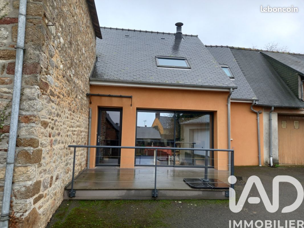 Maison 7 pièces 147 m² · à Villaines-la-Juhel · 147 m² · 126 000 €