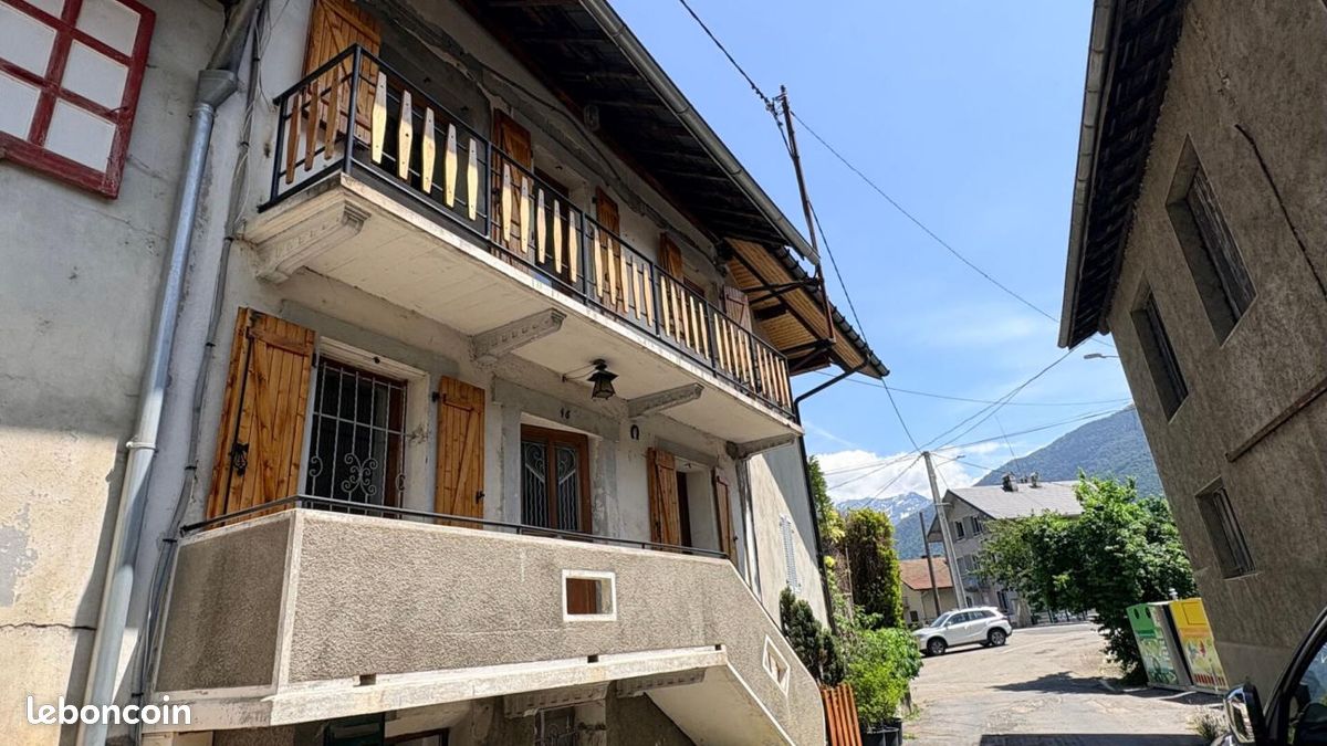 Maison 4 pièces 56 m² · à Albertville · 56 m² · 627 €