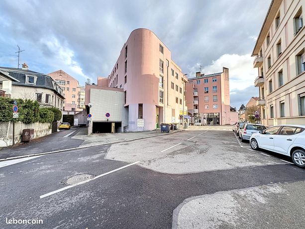 Parking s/s sol centre ville Belfort