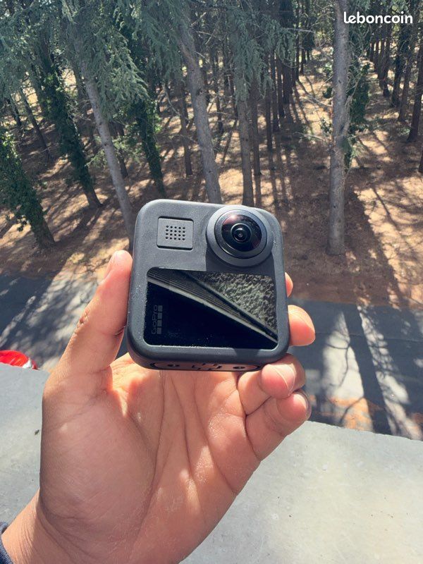 GoPro max (image 2)
