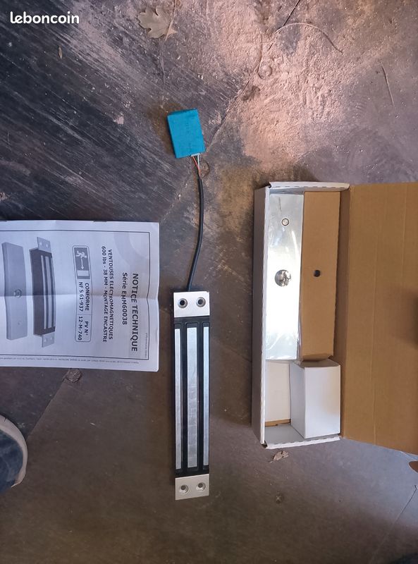 Ventouse électromagnétique encastré (image 1)