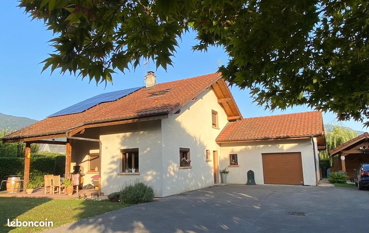 Maison 5 pièces 147 m² · à Cluses · 147 m² · 560 000 €