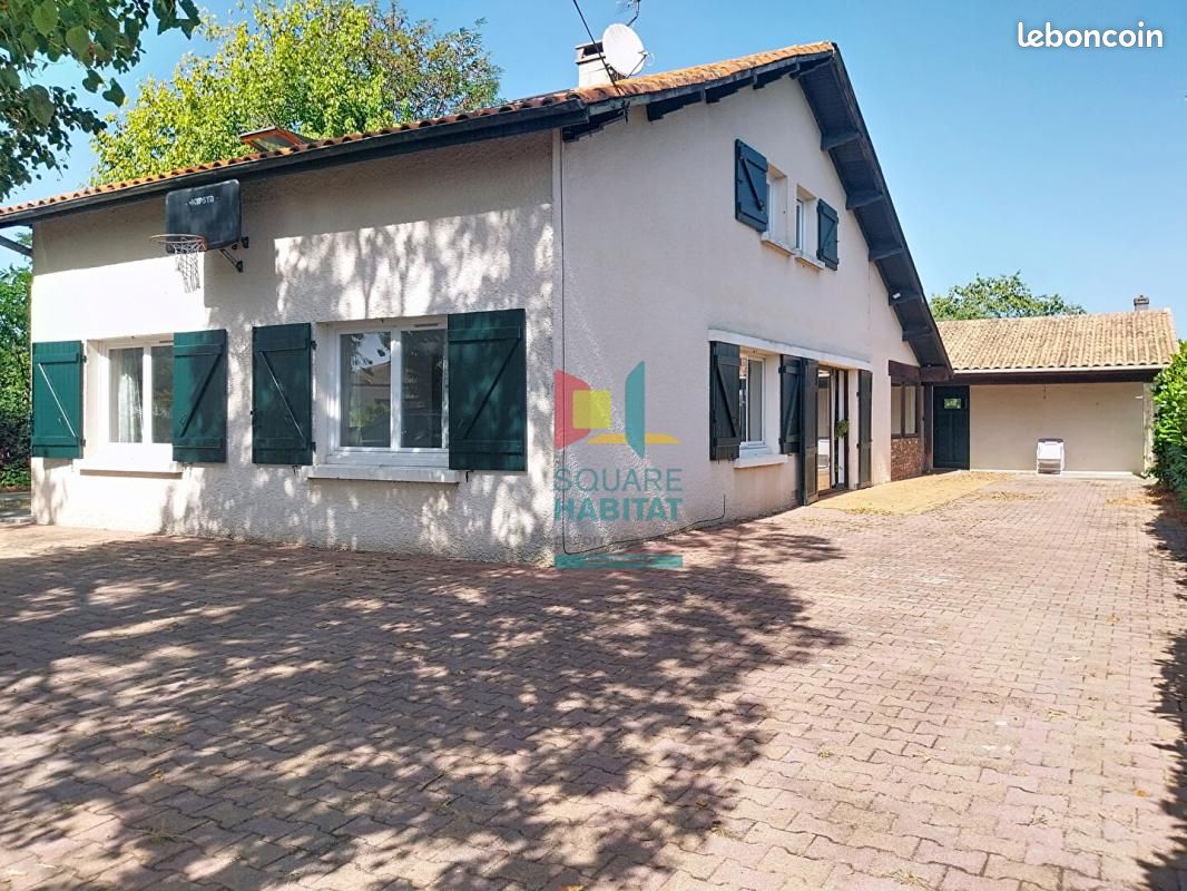 Maison 7 pièces 133 m² · à Vayres · 133 m² · 345 000 €
