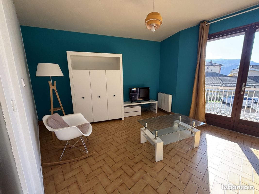 Appartement 1 pièce 32 m² · à Vinay · 32 m² · 422 €