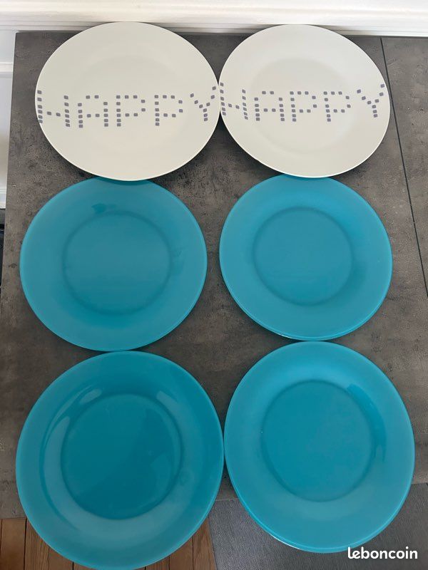 Lot assiettes (image 1)
