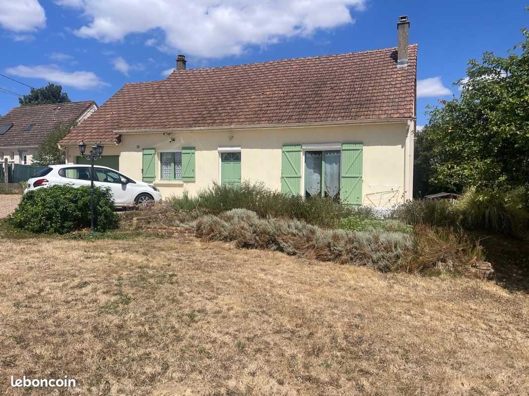 Maison 5 pièces 111 m² · à Montreuil-le-Henri · 111 m² · 116 600 €