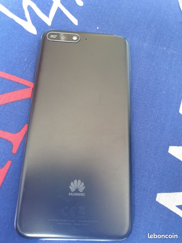 Huawei y6 2018 (image 1)