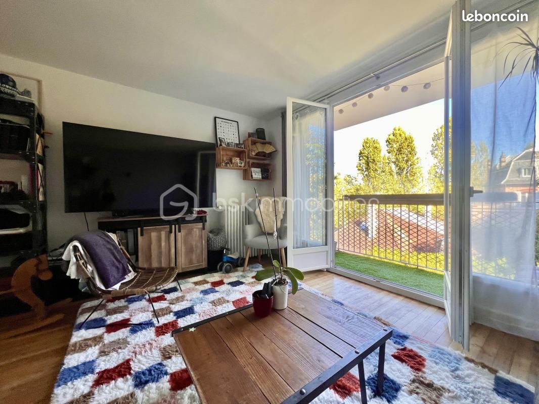 Appartement 4 pièces 82 m² · à Vaucresson · 82 m² · 400 000 €