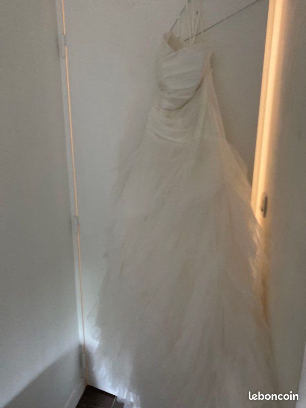 Robe de mariée bustier (image 3)