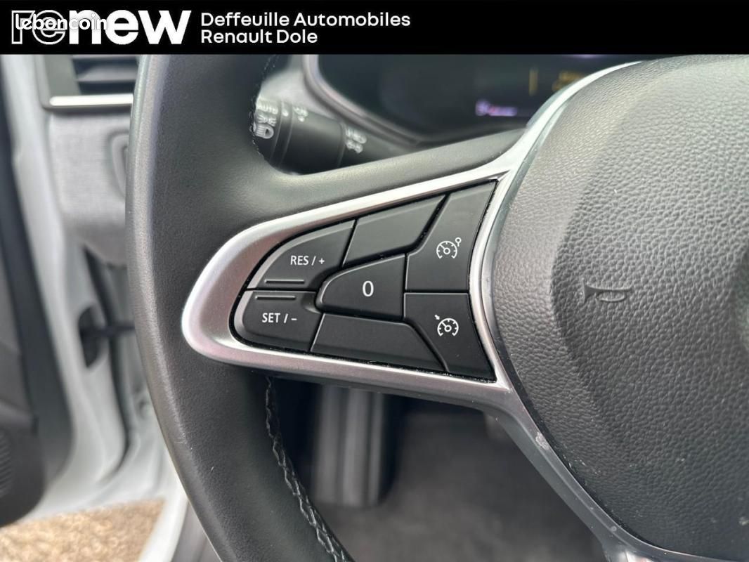Renault Clio V E-TECH FULL HYBRID 145 EVOLUTION (image 10)