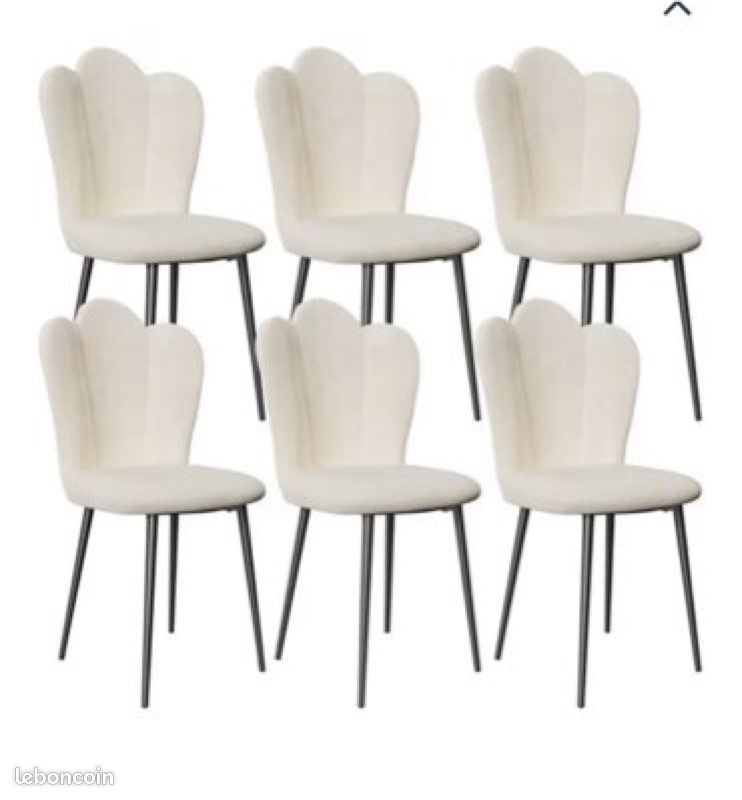 Chaises blanche (image 1)