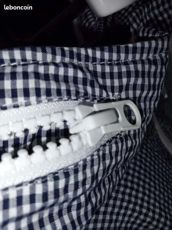 Blouson Lacoste neuf (image 4)