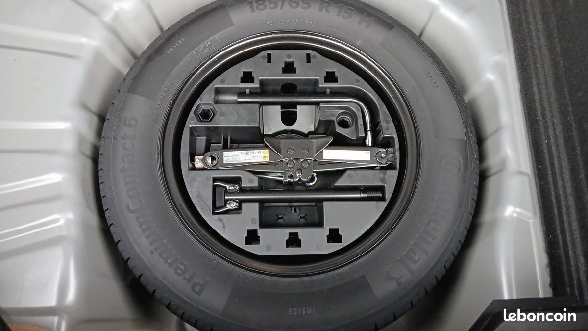 Renault clio tce 90 ch gsr2 techno (image 29)