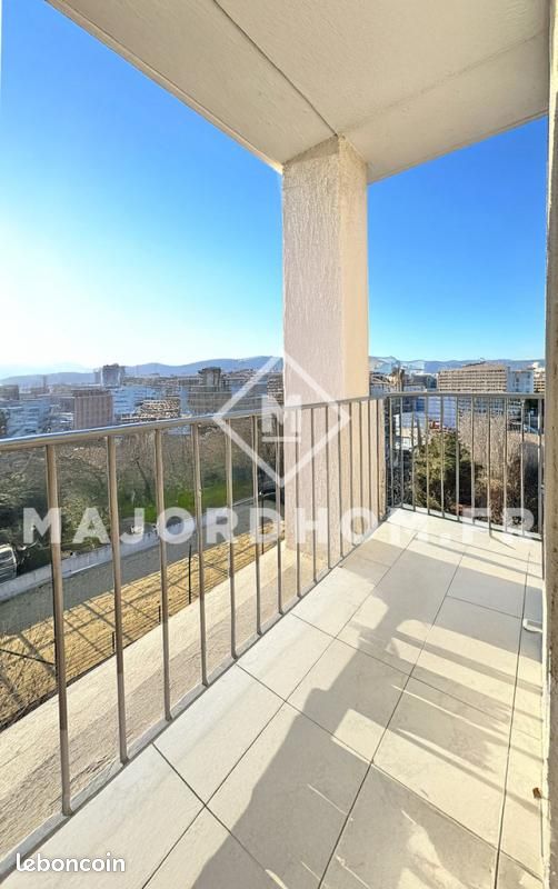 Appartement 4 pièces 65 m² · à Marseille · 65 m² · 65 000 €