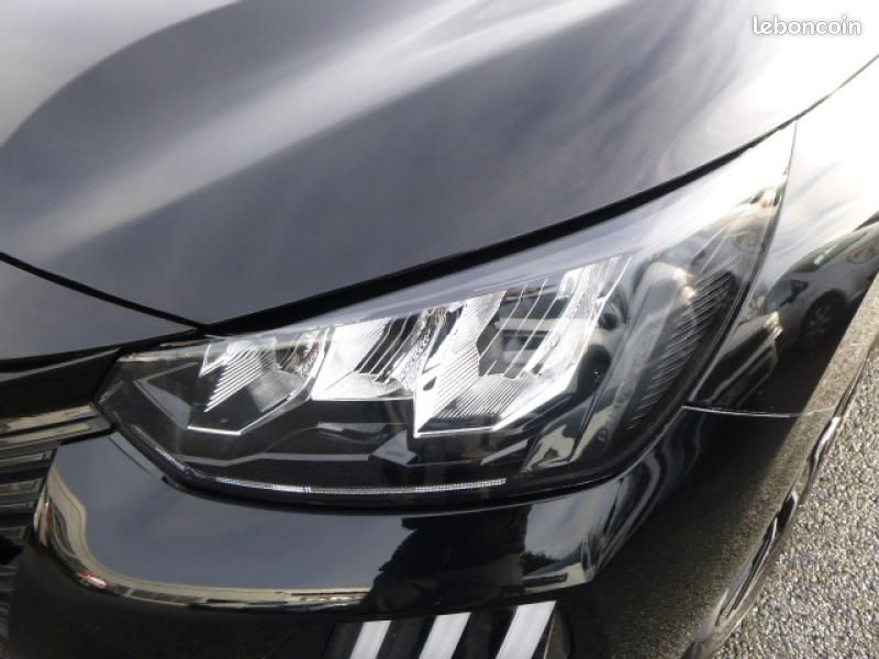Peugeot 208 1.2 Hybrid 110ch Allure e-DCS6 (image 18)