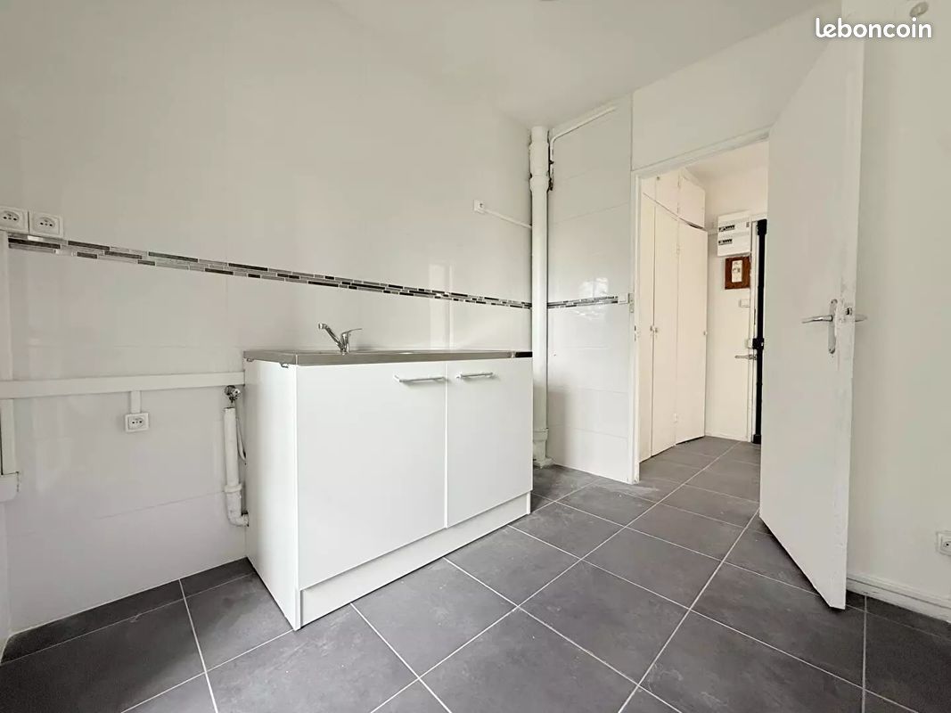 Appartement a louer ris-orangis - 3 pièce(s) - 55 m2 - Surfyn