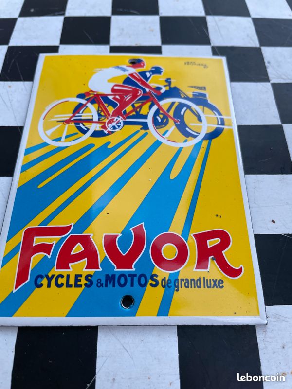 Ancienne Plaque De Vélo Cycles FAVOR Clermont-Ferrand, Collection Cyclisme