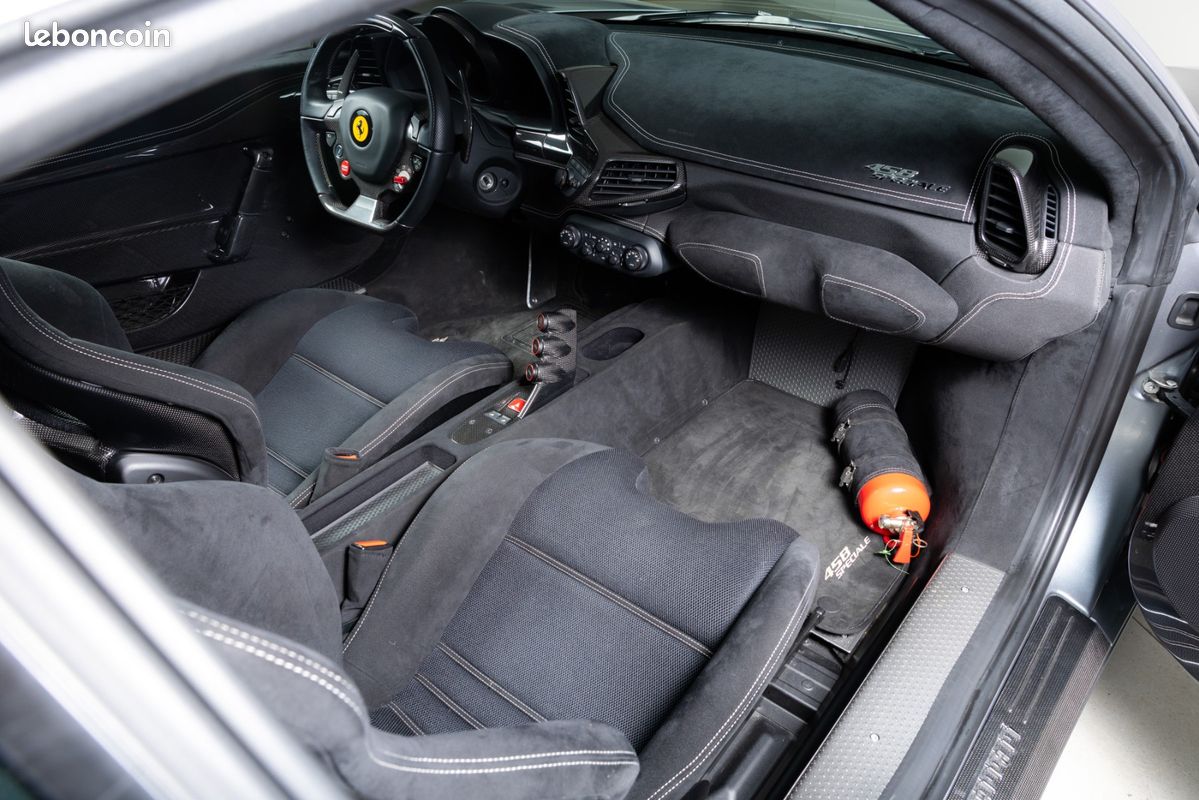 Ferrari 458 Speciale V8 4.5 605ch - Carbone - Grigio Titanio (image 25)