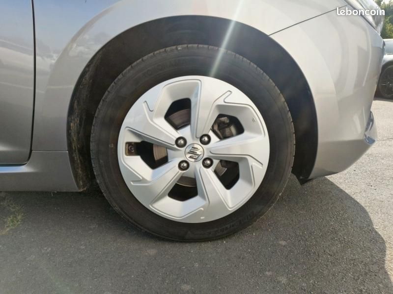 Suzuki Swift 1.2 Hybrid 83ch Privilège (image 12)