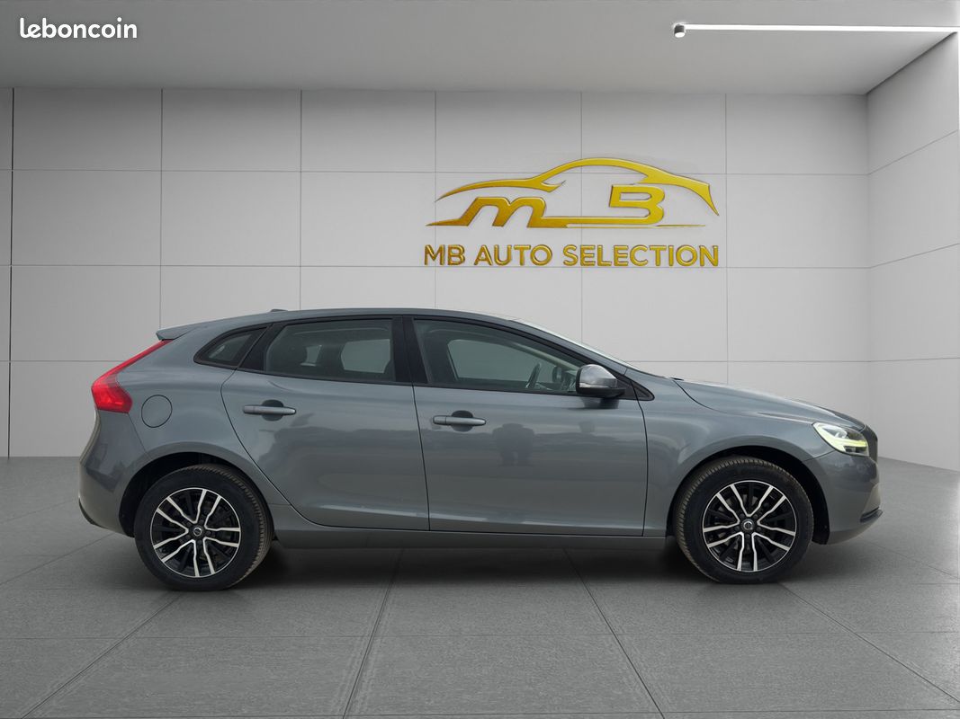 Volvo v40 2.0l d 120ch (image 4)