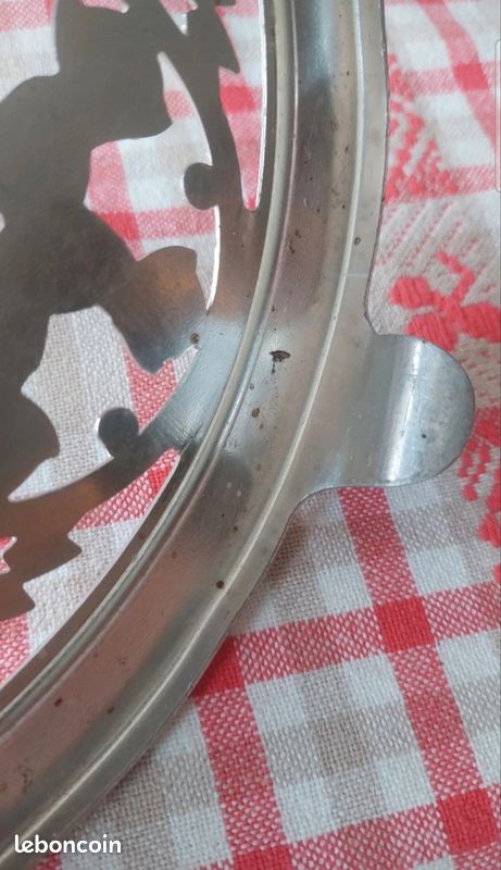 Vintage Dessous De Plat Rond En Aluminium - FR