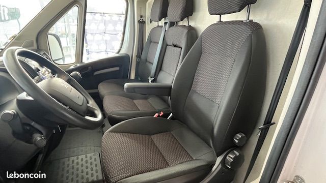 20 990 ht / Peugeot Boxer L2H2 hdi 130 premium / hayon Dhollandia (image 11)