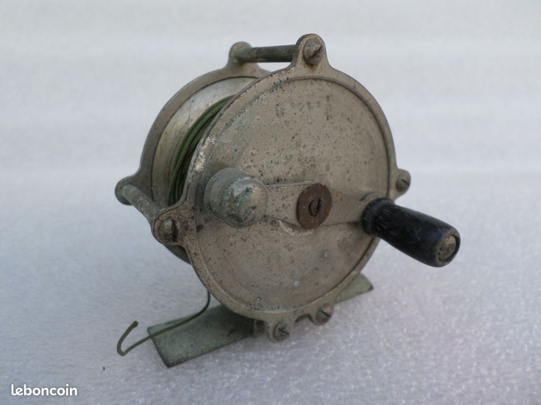 Lot 35 anciens moulinets de pêche mouche collection années 40 et plus - Sport & Plein air