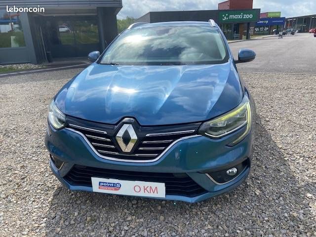 Renault megane iv estate tce 130 zen 2016 (image 11)
