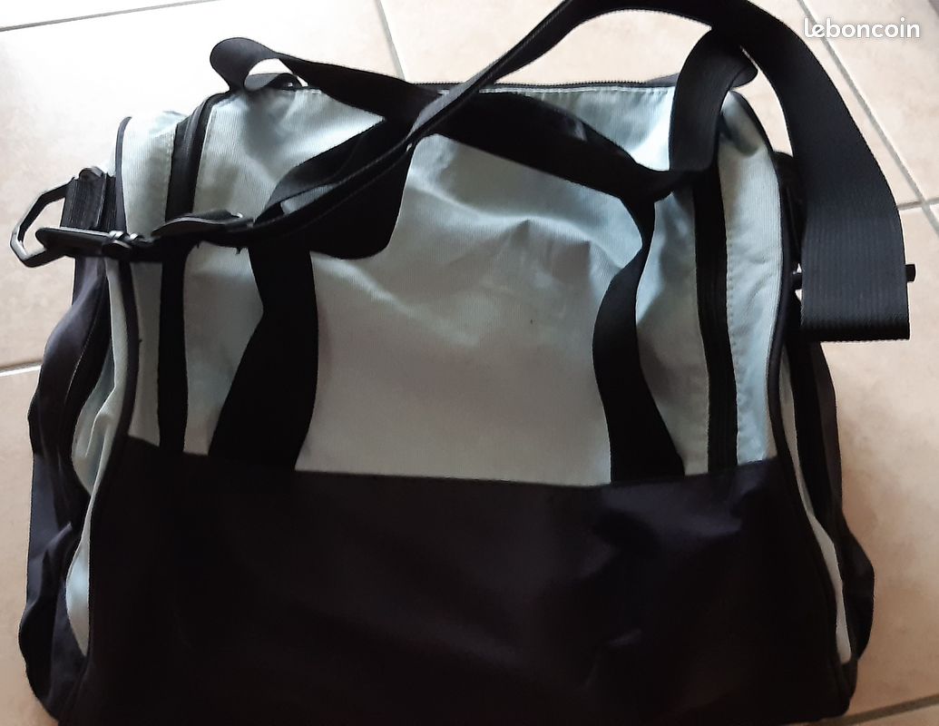 Sac de sport (image 2)
