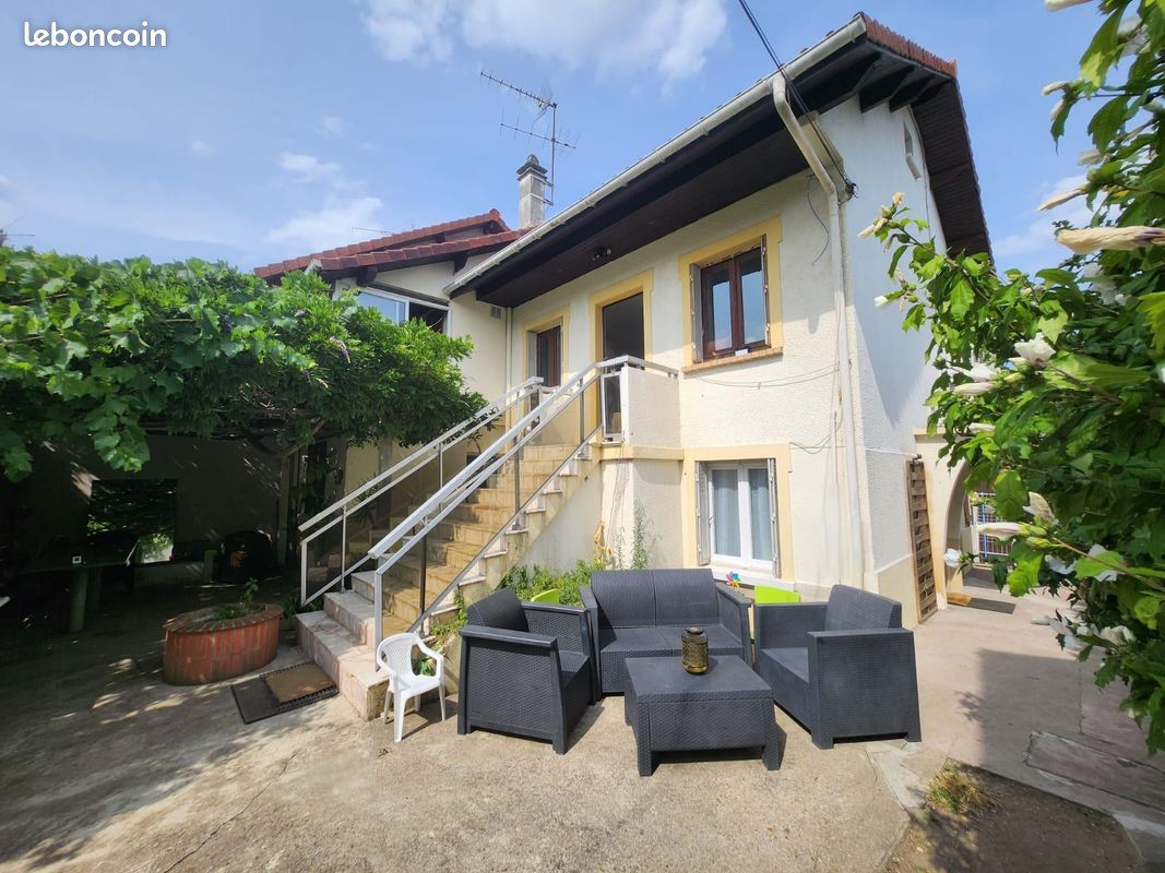 Maison 2 pièces 30 m² · à Champigny-sur-Marne · 30 m² · 900 €/mois