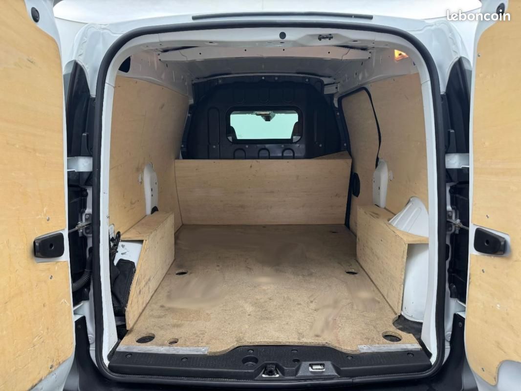 Renault Express Van 1.5 BLUE DCI 75 (image 17)