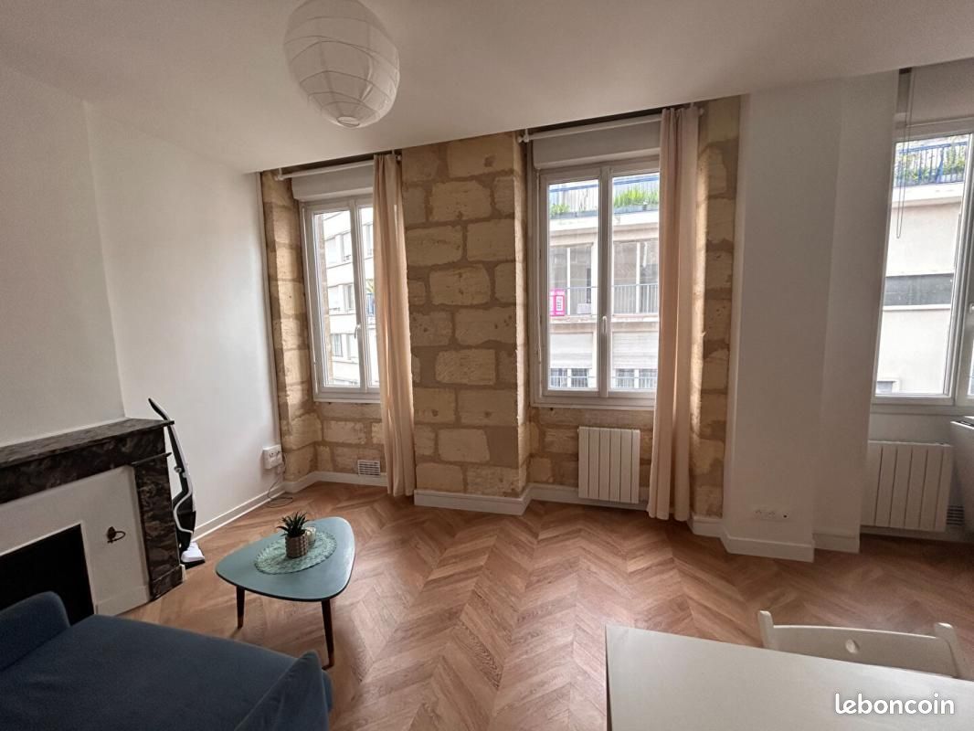 Appartement 1 pièce 34 m² · à Bordeaux · 34 m² · 905 €