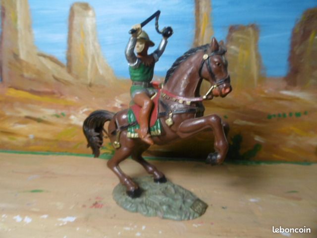 Starlux - Moyen-Age - Série Choc 66 - Piéton Homme d'Armes Arbalète