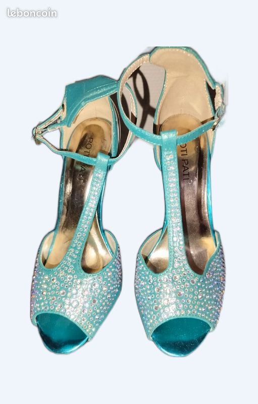 Escarpins Deals Escarpins Turquoise Casadei Escarpin Bleu