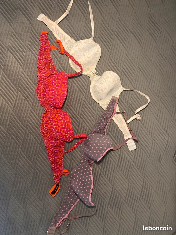 Lot de Soutien-Gorge 85B (image 1)